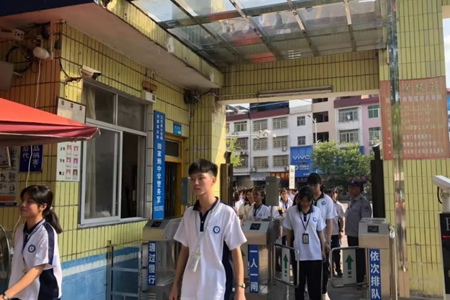 一体识别人脸门禁机怎么设置_一体识别人脸门禁机怎么用_人脸识别门禁一体机